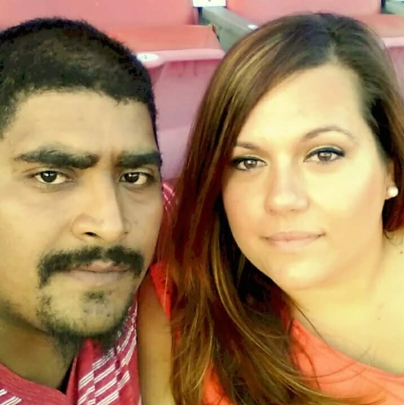 Meet your Posher, Amanda - Picture 2 of 2